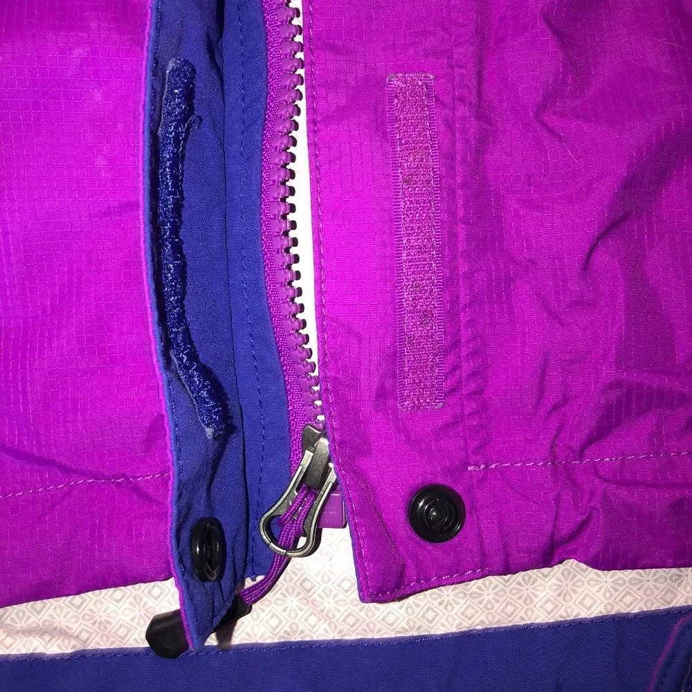 The North Face Rain Jacket - Size S - Picture 4 of 4